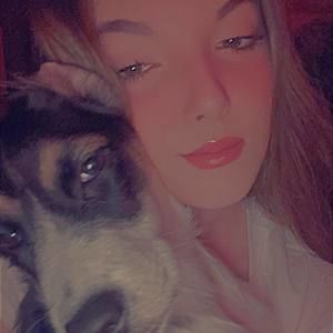 Meet your Posher, Amelia